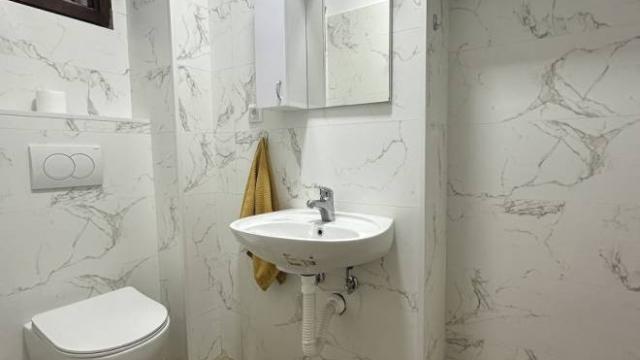 Stan, Dvoiposoban, Prodaja, 35m2, Žorža Klemansoa