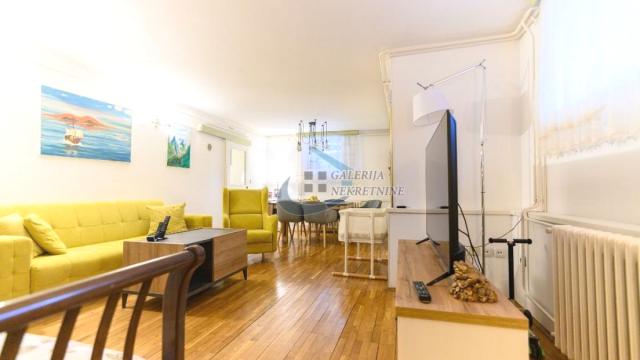 Stan, Petosoban, Izdavanje, 107m2, Dedinje, Savski venac, Alekse Bačvanskog