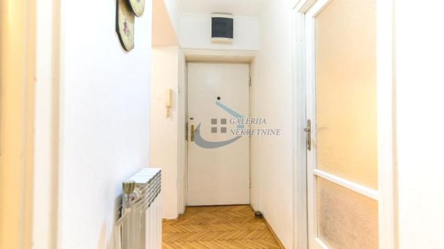 Stan, Petosoban, Izdavanje, 107m2, Dedinje, Savski venac, Alekse Bačvanskog