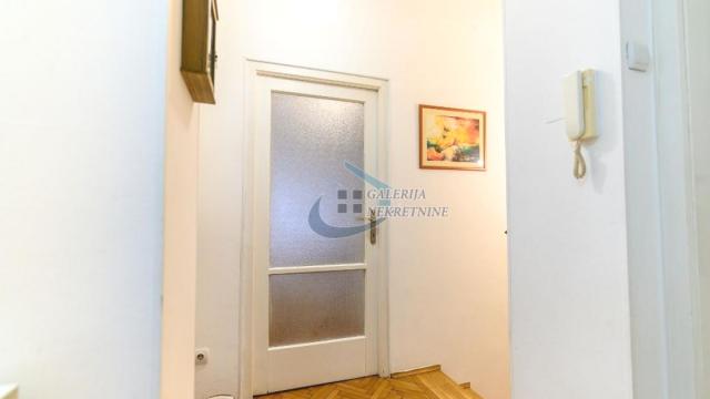 Stan, Petosoban, Izdavanje, 107m2, Dedinje, Savski venac, Alekse Bačvanskog