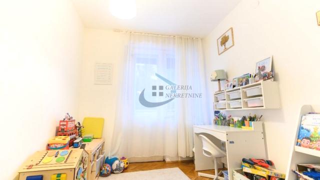 Stan, Petosoban, Izdavanje, 107m2, Dedinje, Savski venac, Alekse Bačvanskog