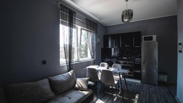 Stan, Trosoban, Izdavanje, 65m2, Sterijina