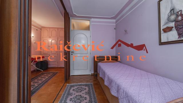 Kuća, Prodaja, 273m2, Braće Jerković, Voždovac, Milovana Jankovica