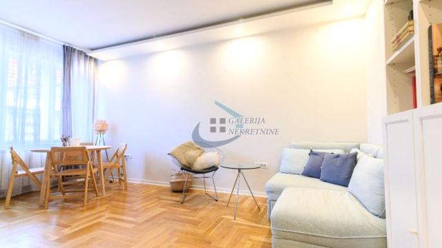 Stan, Dvosoban, Izdavanje, 39m2, Krunska, Vračar, Njegoševa