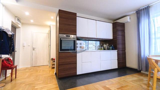 Stan, Dvosoban, Izdavanje, 39m2, Krunska, Vračar, Njegoševa