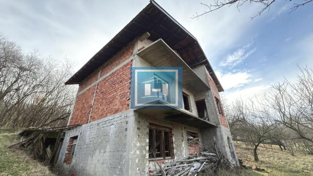 Kuća, Prodaja, 230m2, Djurdjevo brdo, Gradska lokacija, Jagodina