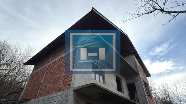 Kuća, Prodaja, 230m2, Djurdjevo brdo, Gradska lokacija, Jagodina