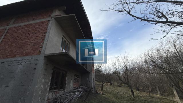 Kuća, Prodaja, 230m2, Djurdjevo brdo, Gradska lokacija, Jagodina