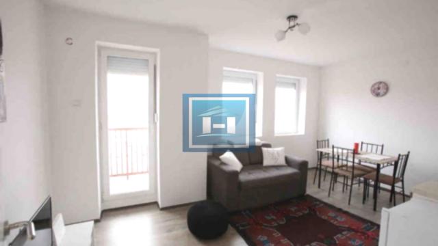 Stan, Dvosoban, Izdavanje, 42m2, Gloždak, Gradska lokacija, Paraćin