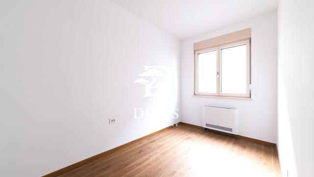 Stan, Troiposoban, Prodaja, 71m2, Stojana Protića