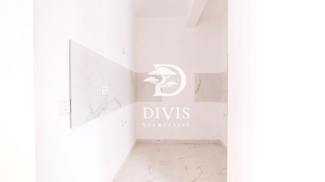 Stan, Troiposoban, Prodaja, 71m2, Stojana Protića