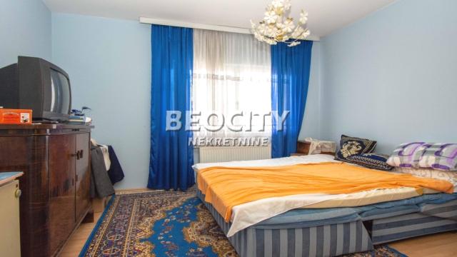 Kuća, Petosoban, Prodaja, 253m2, Krnjača, Palilula, Zrenjaninski put