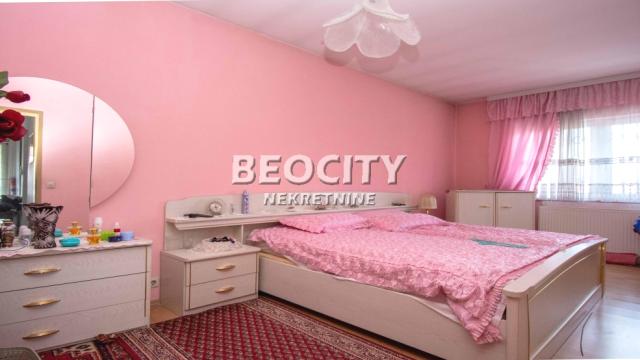 Kuća, Petosoban, Prodaja, 253m2, Krnjača, Palilula, Zrenjaninski put