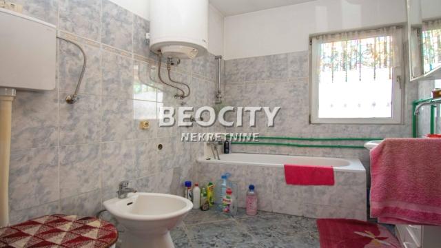 Kuća, Petosoban, Prodaja, 253m2, Krnjača, Palilula, Zrenjaninski put