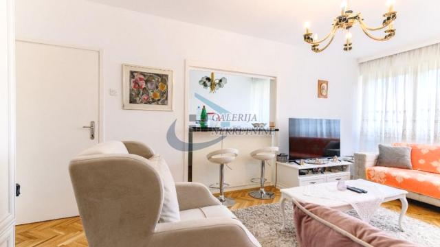 Stan, Dvosoban, Prodaja, 67m2, Blok 70 (kineski tržni centar), Novi Beograd, Jurija Gagarina