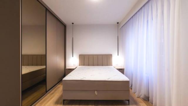 Stan, četvorosoban, Izdavanje, 140m2, Loznička