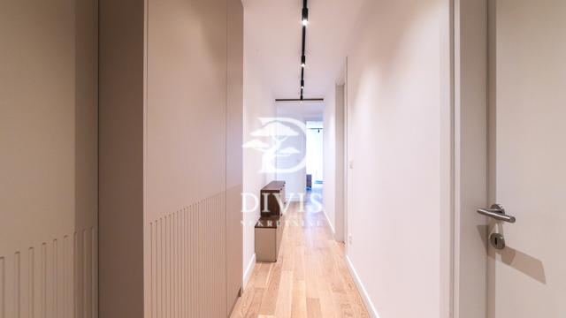 Stan, Troiposoban, Izdavanje, 130m2, Loznička