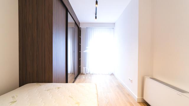 Stan, Troiposoban, Izdavanje, 130m2, Loznička