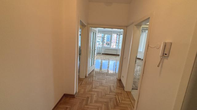 Stan, Trosoban, Izdavanje, 87m2, Bulevar Mihajla Pupina