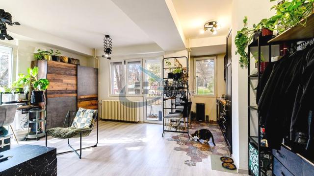 Stan, Dvosoban, Prodaja, 53m2, Banovo brdo, Čukarica, Zrmanjska