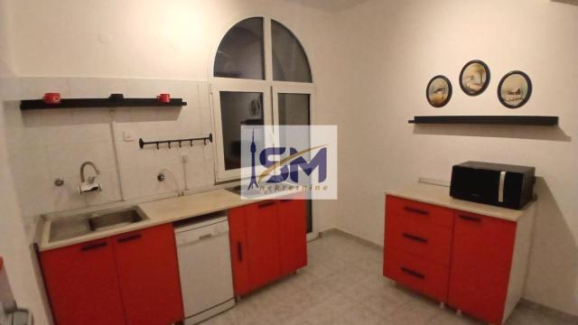 Stan, Petosoban, Izdavanje, 151m2, Dedinje, Savski venac, Kronštatska