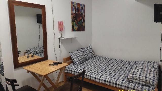 Stan, Petosoban, Prodaja, 101m2, Ekonomski fakultet, Savski venac, Karađorđeva