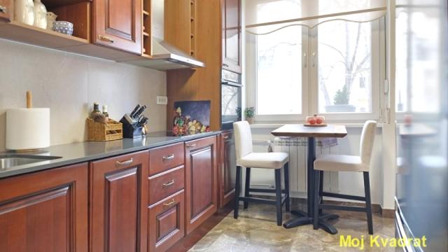 Stan, Dvosoban, Prodaja, 70m2, Hram svetog Save, Vračar, Hadži Melentijeva