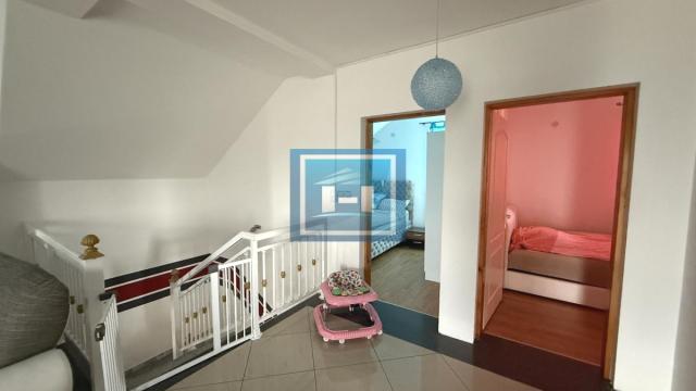 Kuća, Prodaja, 260m2, Lipar, Gradska lokacija, Jagodina