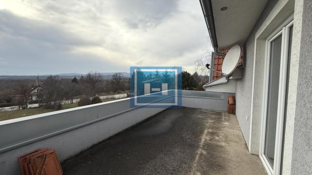 Kuća, Prodaja, 260m2, Lipar, Gradska lokacija, Jagodina