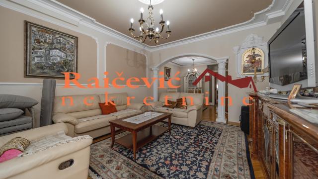 Kuća, Prodaja, 273m2, Braće Jerković, Voždovac, Milovana Jankovica