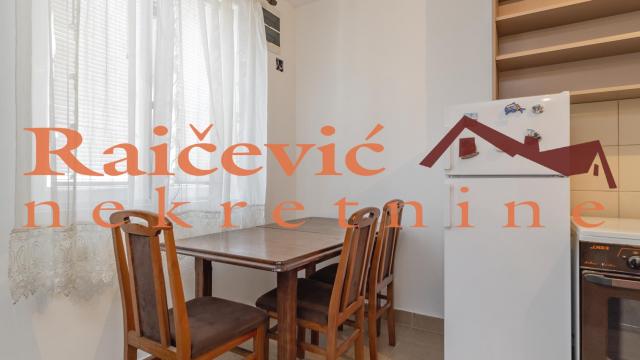 Stan, Jednoiposoban, Izdavanje, 41m2, Gornji grad, Zemun, Cara Dusana