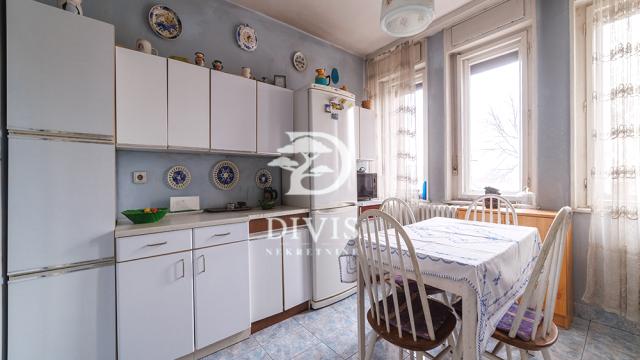 Stan, Trosoban, Prodaja, 101m2, Internacionalnih brigada