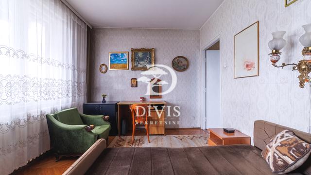 Stan, Trosoban, Prodaja, 101m2, Internacionalnih brigada