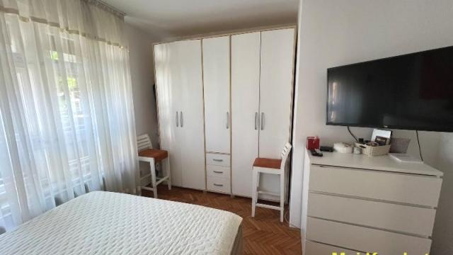 Stan, Petosoban, Prodaja, 107m2, Dedinje, Savski venac, Alekse Bačvanskog