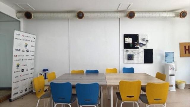 Poslovni prostor, Izdavanje, 117m2, Centar, Gradska lokacija, Mite Topalovića