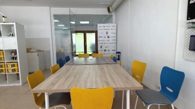 Poslovni prostor, Izdavanje, 117m2, Centar, Gradska lokacija, Mite Topalovića