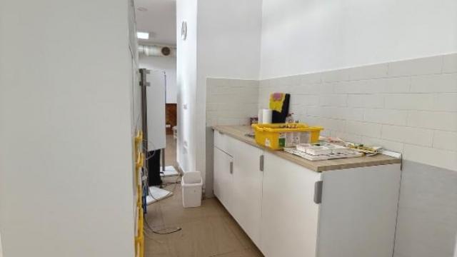 Poslovni prostor, Izdavanje, 117m2, Centar, Gradska lokacija, Mite Topalovića