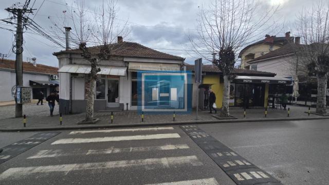 Poslovni prostor, Petosoban, Prodaja, 332m2, Vranje