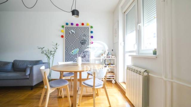 Stan, Trosoban, Prodaja, 72m2, Sazonova