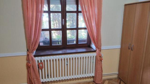 Kuća, Petosoban i veći, Prodaja, 213m2, Lesnina, Gradska lokacija, Lesnina