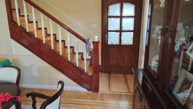 Kuća, Petosoban i veći, Prodaja, 213m2, Lesnina, Gradska lokacija, Lesnina