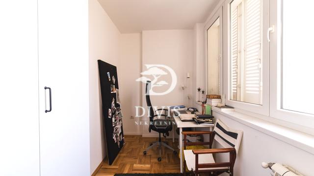 Stan, Trosoban, Prodaja, 42m2, Mileševska