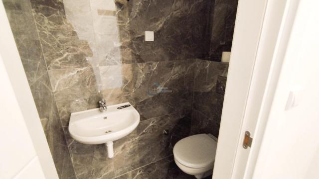 Stan, Dvoiposoban, Prodaja, 52m2, Centar, Rakovica, Kraljice Jelene