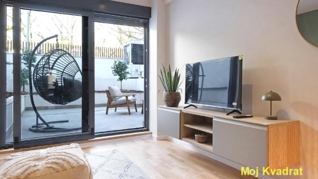 Stan, Dvoiposoban, Prodaja, 53m2, Crveni krst, Vračar, Sazonova