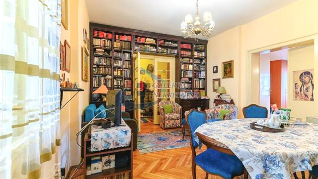 Stan, Trosoban, Prodaja, 85m2, Slavija, Vračar, Bulevar oslobođenja