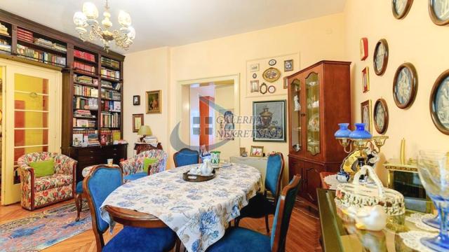 Stan, Trosoban, Prodaja, 85m2, Slavija, Vračar, Bulevar oslobođenja