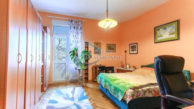 Stan, Trosoban, Prodaja, 85m2, Slavija, Vračar, Bulevar oslobođenja