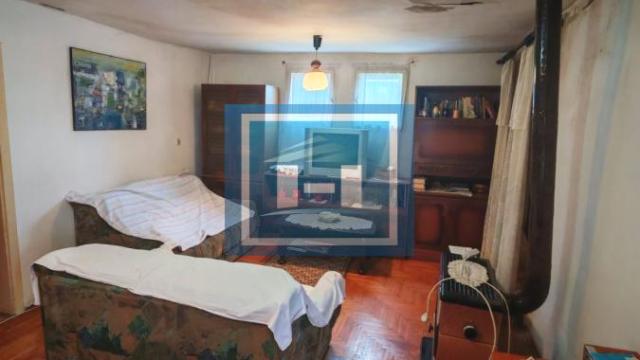 Kuća, Prodaja, 203m2, Okolno mesto, Paraćin