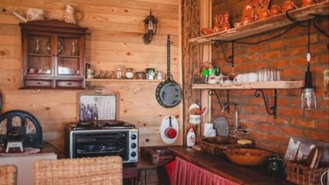 Kuća, Petosoban i veći, Prodaja, 280m2, Vrbica, Okolno mesto, Cegarska