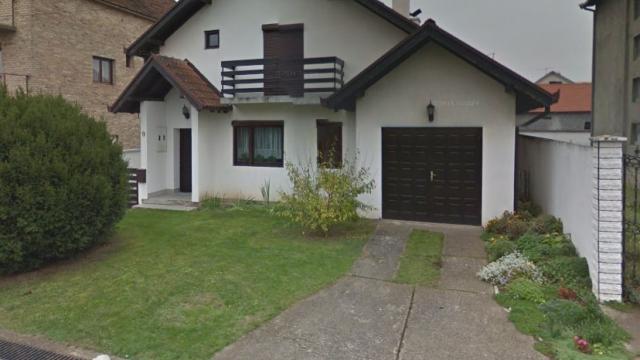 Kuća, Petosoban i veći, Prodaja, 330m2, Nova Pazova, Okolno mesto, Branka Copica